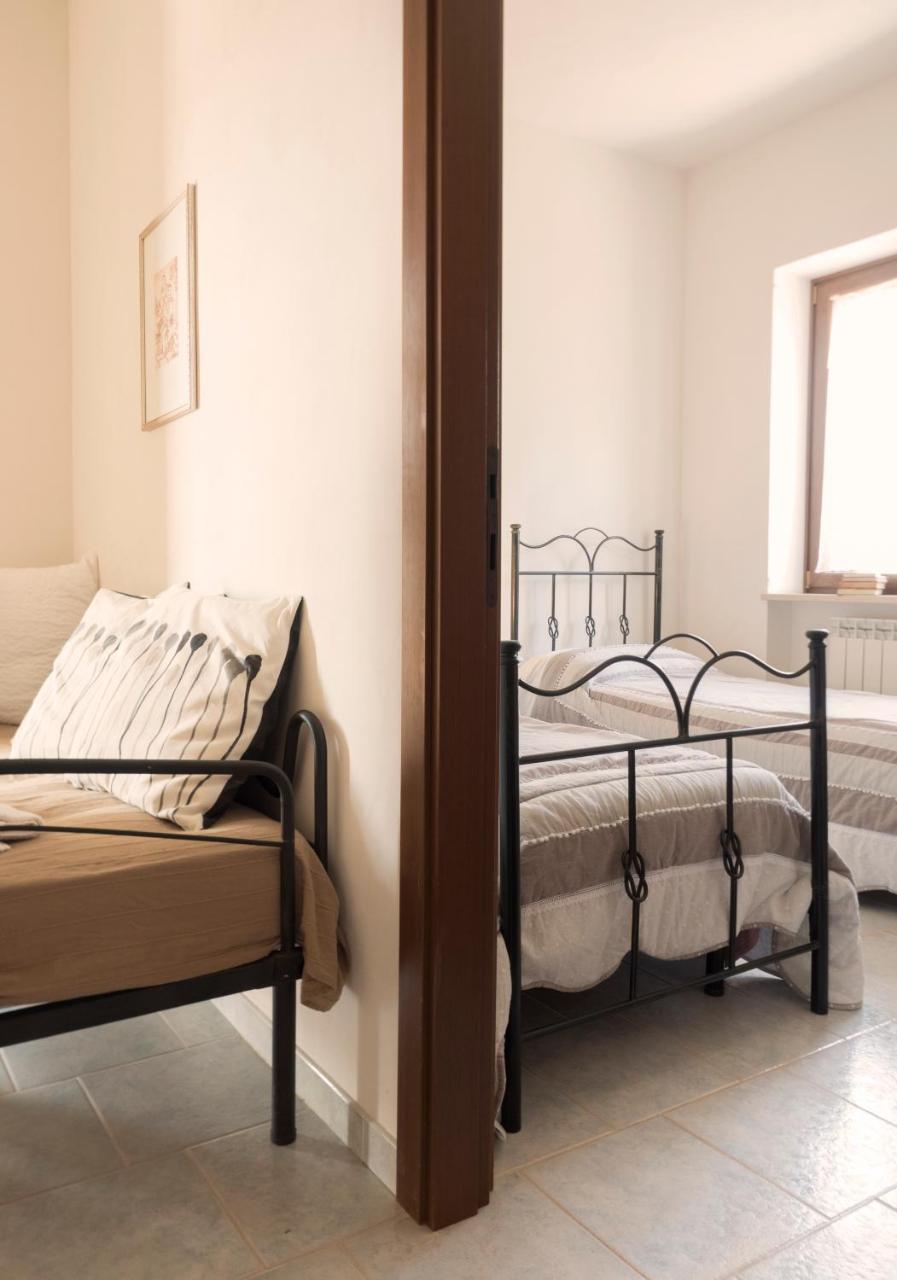 الشقق الفندقية أوستونيفي  Residenza Aurora المظهر الخارجي الصورة